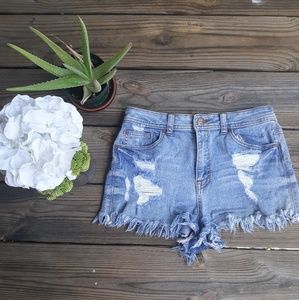Sneak Peek high waisted jean shorts size medium